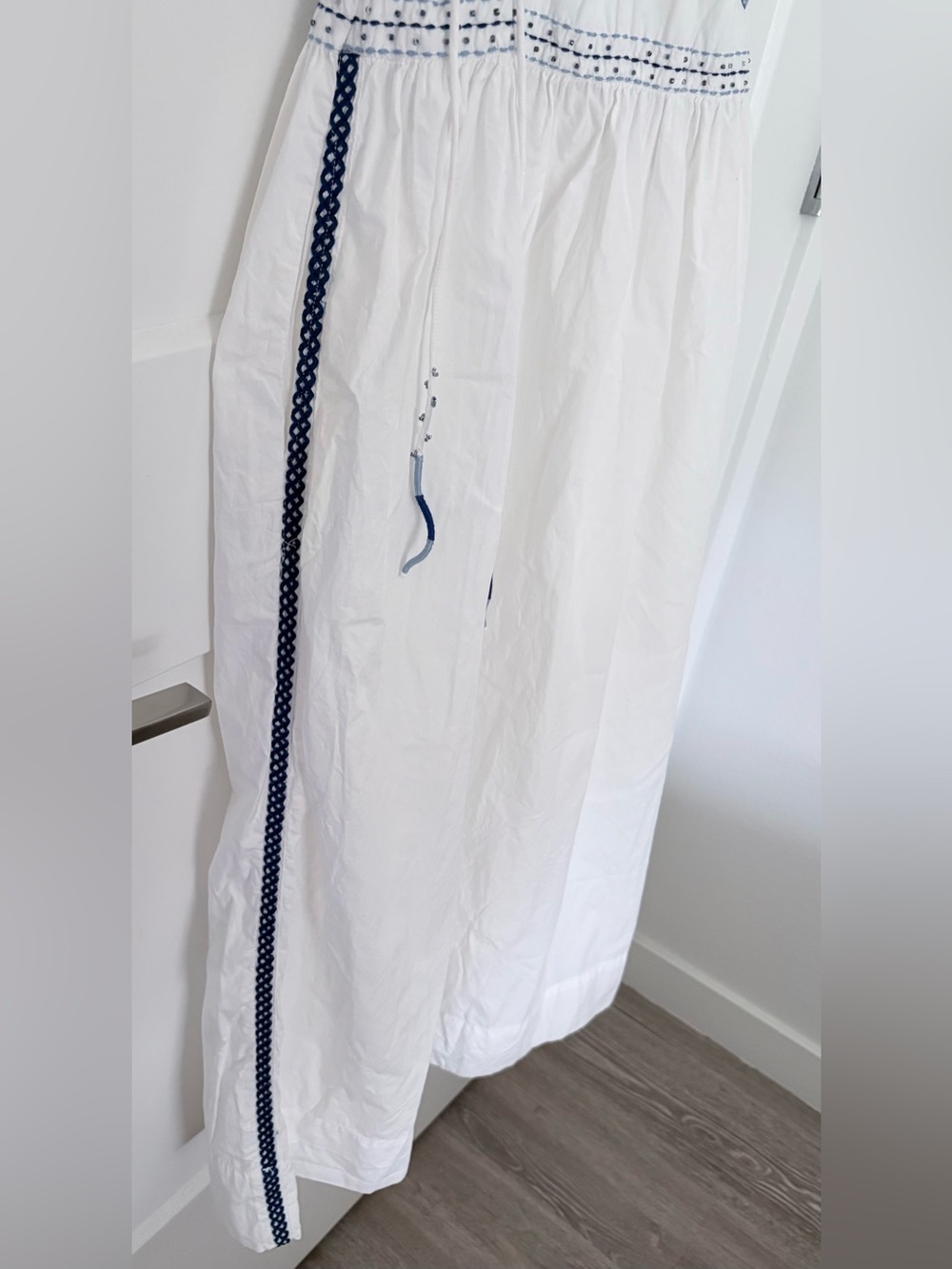 Zara Grecian Inspired White and Blue Embroidered Sleeveless Midi Dress NWOT - Picture 9 of 14